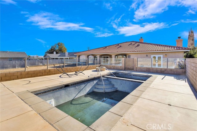 Detail Gallery Image 45 of 65 For 17412 Danbury Ave, Hesperia,  CA 92345 - 6 Beds | 3 Baths