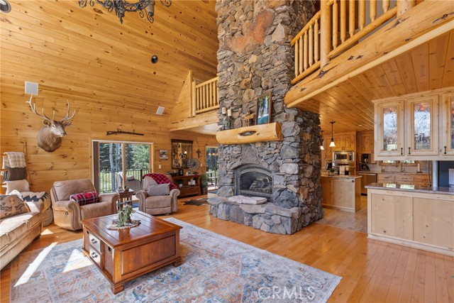 Detail Gallery Image 5 of 40 For 323 Gateway Dr, Lake Almanor,  CA 96137 - 2 Beds | 2/1 Baths