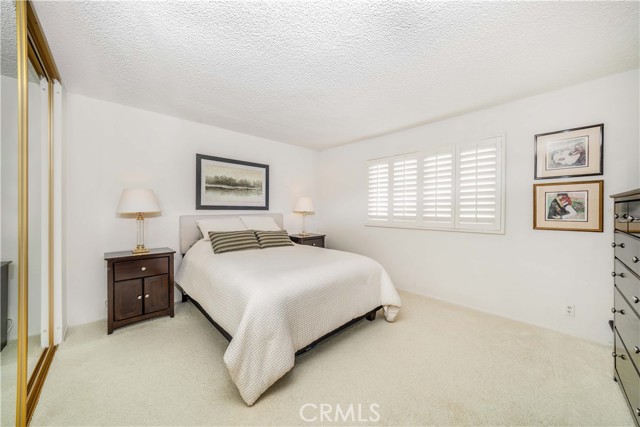 Detail Gallery Image 7 of 15 For 5403 Newcastle Ave #10,  Encino,  CA 91316 - 1 Beds | 1 Baths