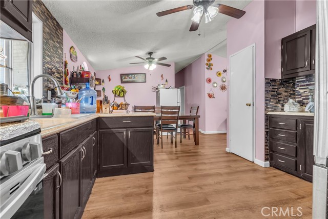 Detail Gallery Image 15 of 26 For 8681 Katella Ave #812,  Stanton,  CA 90680 - 4 Beds | 2 Baths