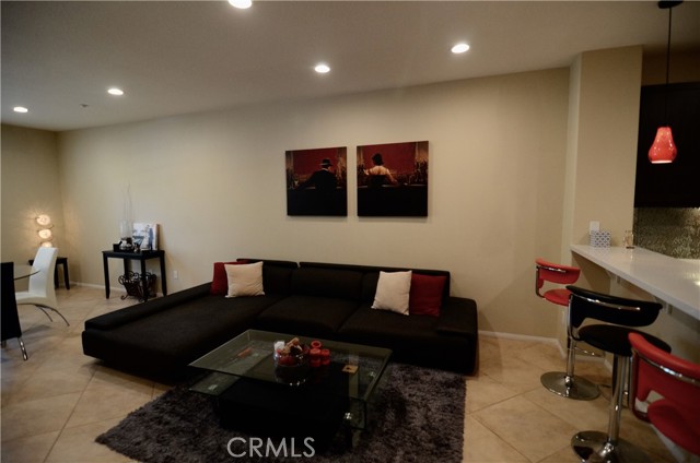 Detail Gallery Image 6 of 22 For 16 Parker St, Ladera Ranch,  CA 92694 - 2 Beds | 2/1 Baths