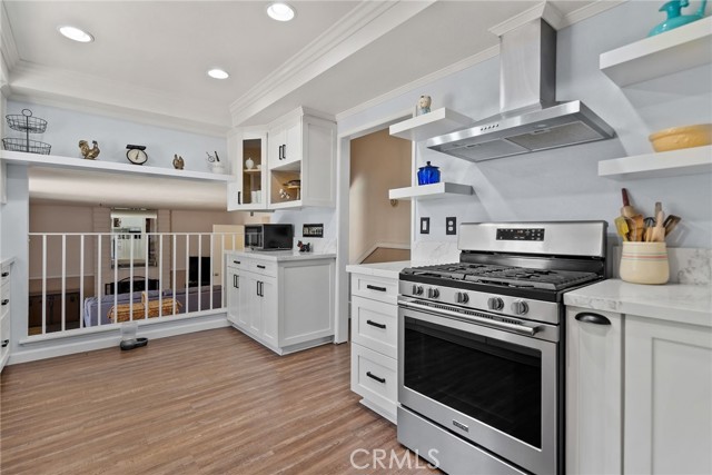 Detail Gallery Image 9 of 38 For 2619 S Castle Harbour Ave, Ontario,  CA 91761 - 4 Beds | 3/1 Baths