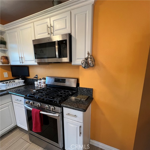 Detail Gallery Image 9 of 15 For 3999 Platt, Lynwood,  CA 90262 - 2 Beds | 1 Baths