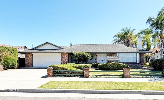 11386 Ivory AVE