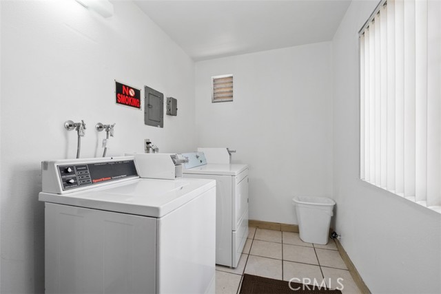11782 Garden Grove Boulevard, Garden Grove CA: https://media.crmls.org/medias/e30713e9-36ec-46e8-8709-acdc870aeabe.jpg
