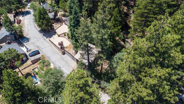 Detail Gallery Image 21 of 23 For 2462 Spring Dr, Running Springs,  CA 92382 - 3 Beds | 1 Baths