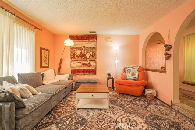 Detail Gallery Image 11 of 42 For 27407 Azurite, Barstow,  CA 92311 - 3 Beds | 2 Baths