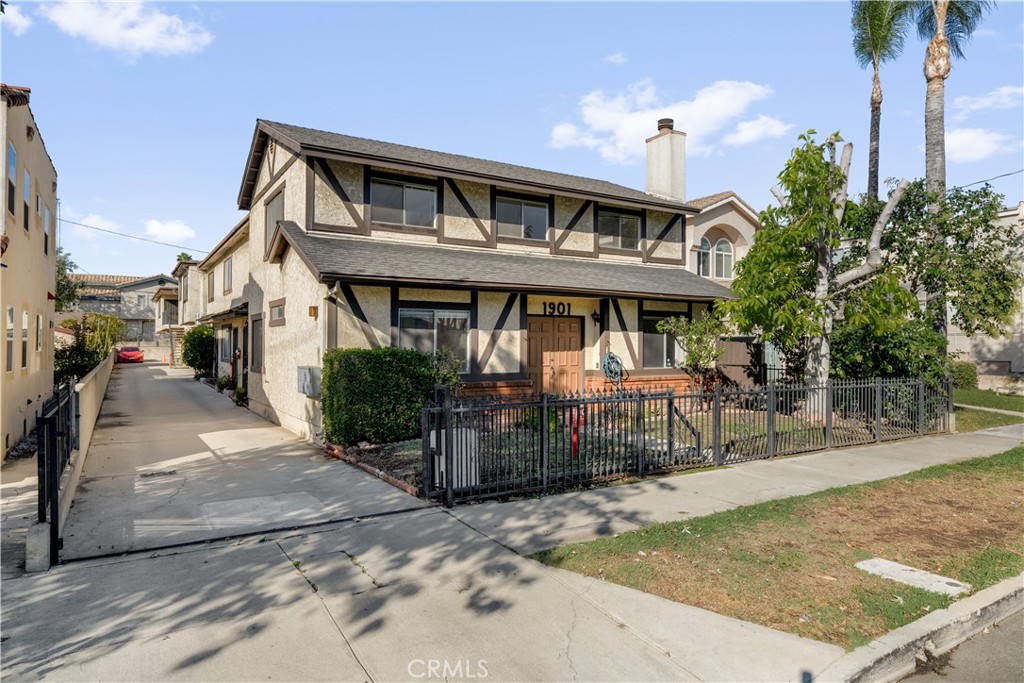 1901 Vine Street #1