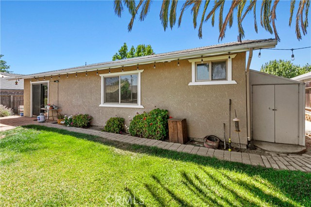 1734 Hogan Place, Paso Robles CA: https://media.crmls.org/medias/e307c93f-e800-418a-917e-6d3eadbad0fe.jpg