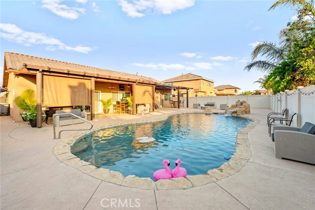 242 Lipizzan Drive, San Jacinto CA: https://media.crmls.org/medias/e309d0b3-ce38-497e-953f-86923fe7da65.jpg