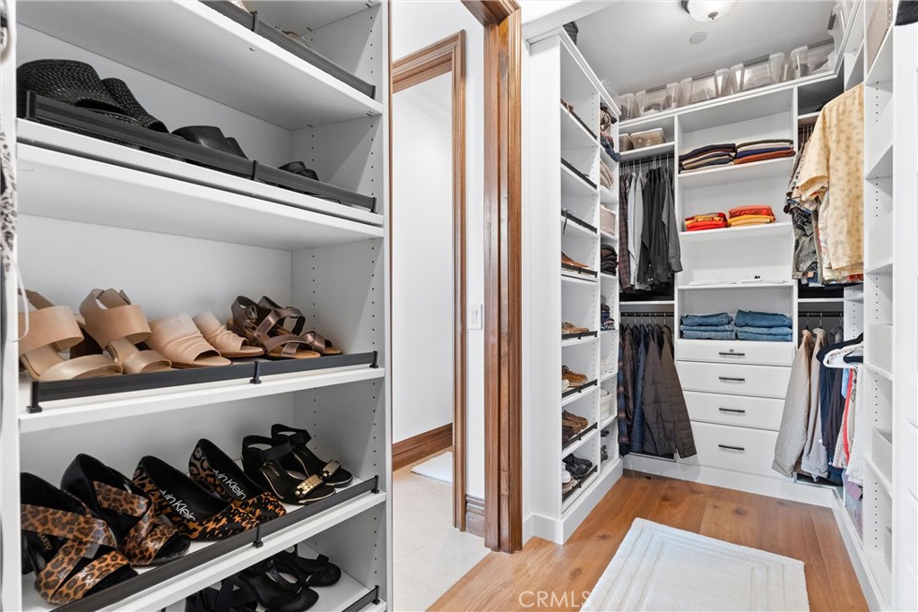 E30a90ff 8210 4133 B795 D1ee2beaccb5