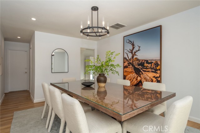 Detail Gallery Image 10 of 32 For 19828 Lull, Winnetka,  CA 91306 - 4 Beds | 3 Baths