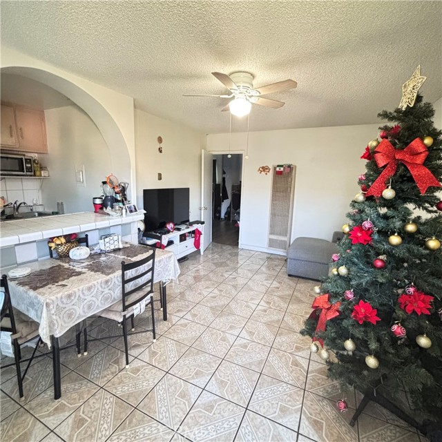 Detail Gallery Image 3 of 9 For 1920 N H St #235,  Oxnard,  CA 93036 - 1 Beds | 1 Baths