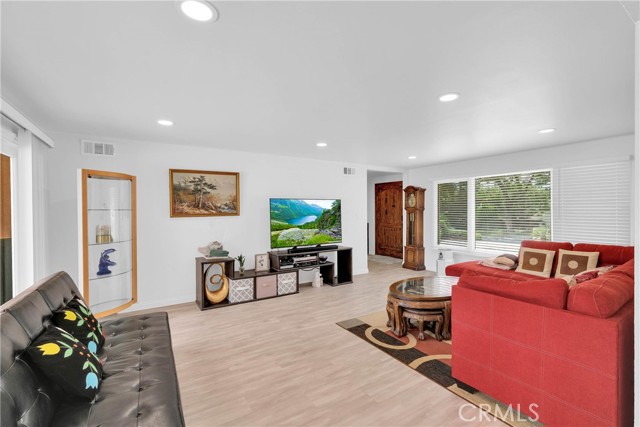 Detail Gallery Image 8 of 32 For 1716 N Santa Anita Ave, Arcadia,  CA 91006 - 4 Beds | 3 Baths