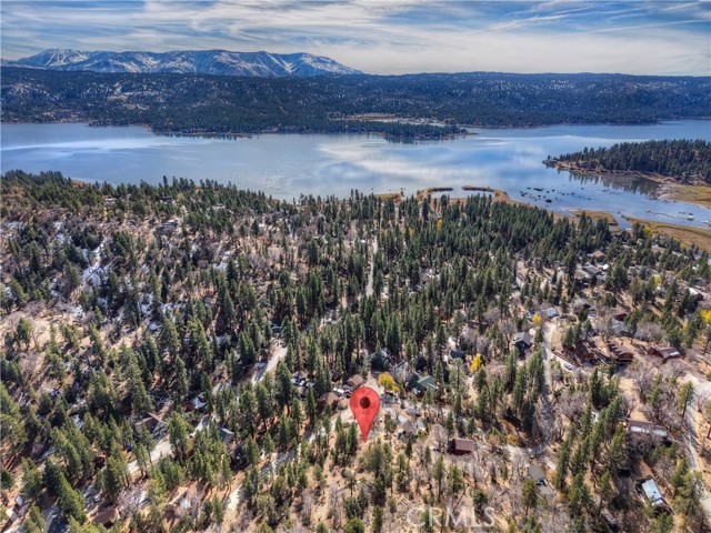 Detail Gallery Image 6 of 24 For 1115 Fawnskin Dr, Fawnskin,  CA 92333 - – Beds | – Baths