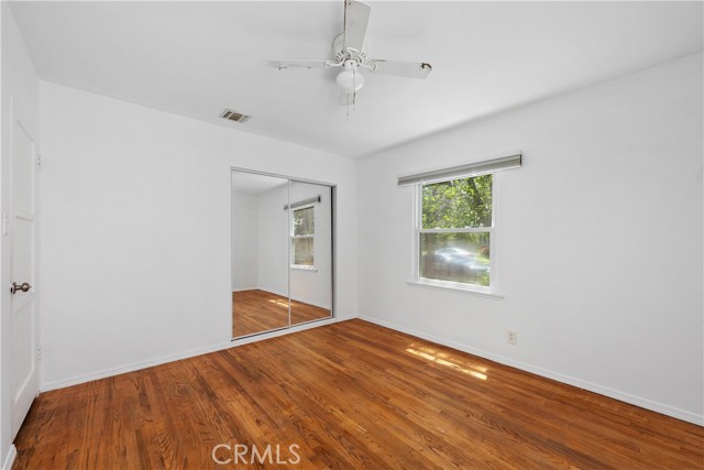 Detail Gallery Image 17 of 40 For 17937 Lull St, Reseda,  CA 91335 - 3 Beds | 1/1 Baths