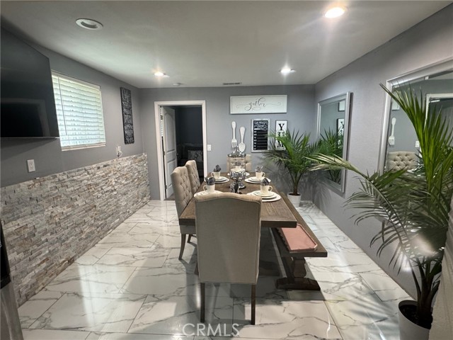 Detail Gallery Image 10 of 29 For 4086 Acacia Ave, Norco,  CA 92860 - 4 Beds | 1 Baths