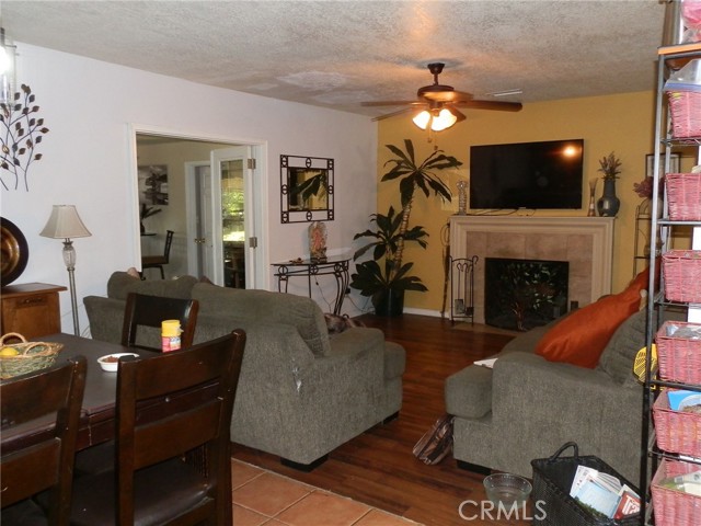 Detail Gallery Image 10 of 24 For 114 S Encina, Rialto,  CA 92376 - 4 Beds | 1 Baths