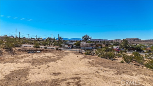 Detail Gallery Image 5 of 25 For 6935 Alturas Dr, Joshua Tree,  CA 92252 - – Beds | – Baths
