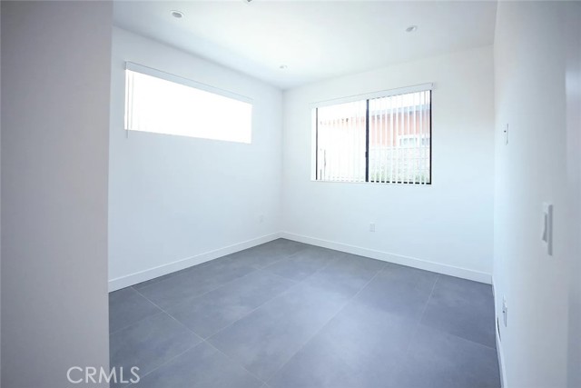 Detail Gallery Image 19 of 54 For 8034 036,038 Fair Ave, Sun Valley,  CA 91352 - – Beds | – Baths