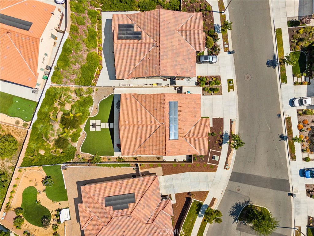 MLS #OC25159239 img 35