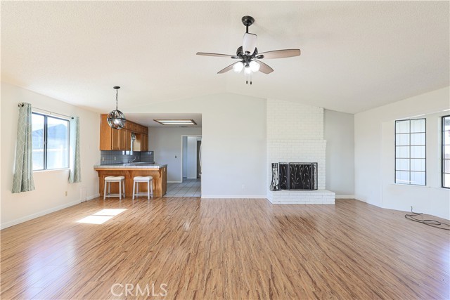 Detail Gallery Image 9 of 26 For 24890 Road 19, Chowchilla,  CA 93610 - 3 Beds | 2 Baths