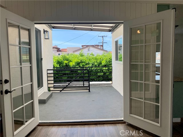 Detail Gallery Image 10 of 18 For 179 Saint Joseph Ave, Long Beach,  CA 90803 - – Beds | – Baths