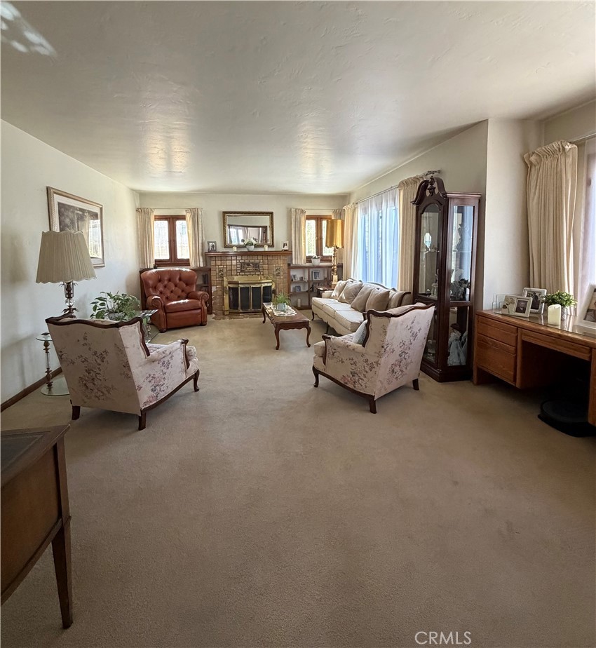 MLS #PW25270356 image #1