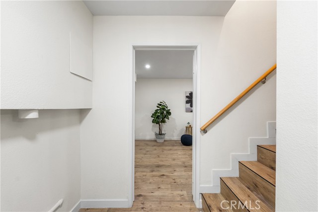 Detail Gallery Image 32 of 58 For 8800 Burnet Ave #15,  North Hills,  CA 91343 - 5 Beds | 3 Baths