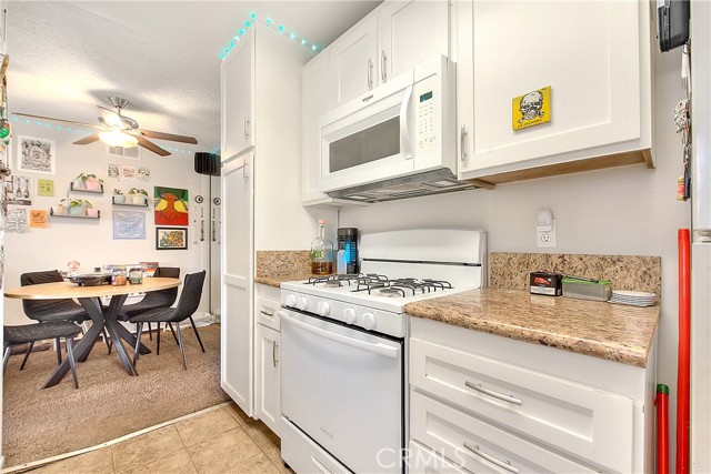 Detail Gallery Image 9 of 40 For 8990 19th St #304,  Rancho Cucamonga,  CA 91701 - 2 Beds | 2 Baths
