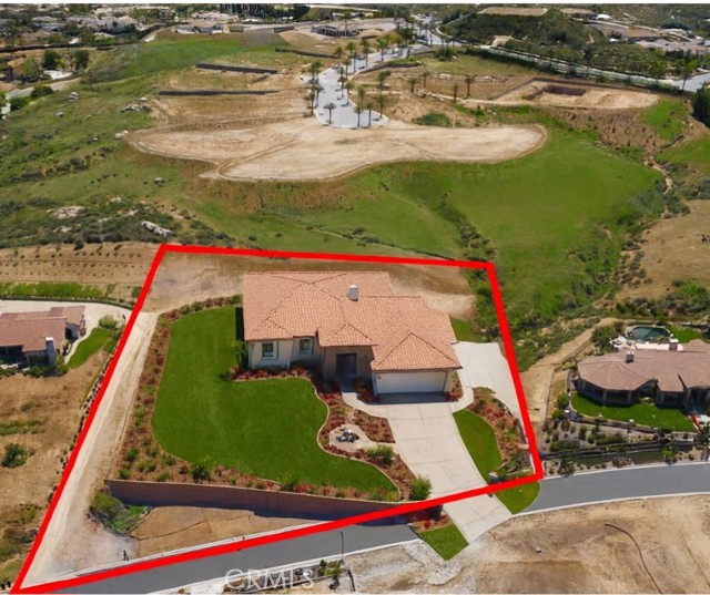Detail Gallery Image 3 of 9 For 338 Eternal Way, Riverside,  CA 92506 - – Beds | – Baths