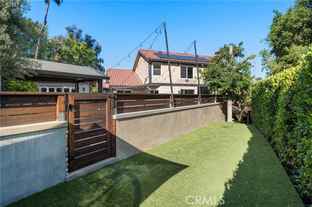19022 Shamrock Lane, Yorba Linda CA: https://media.crmls.org/medias/e3149376-7e64-4d1a-b454-ce0308b5a774.jpg