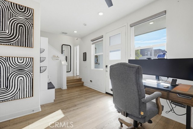 Detail Gallery Image 5 of 29 For 104 Restore, Irvine,  CA 92618 - 2 Beds | 2/1 Baths