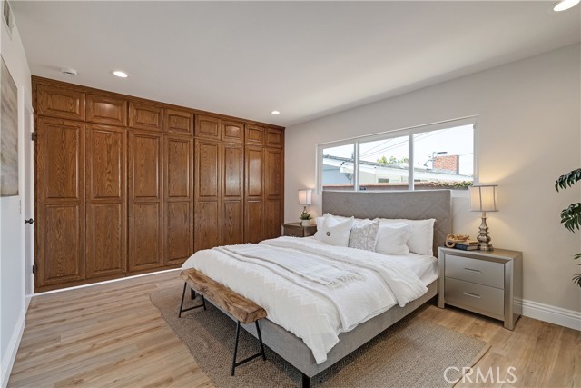 3313 Onrado Street, Torrance CA: https://media.crmls.org/medias/e315b562-b6db-455e-b4bc-e1f20493b09c.jpg