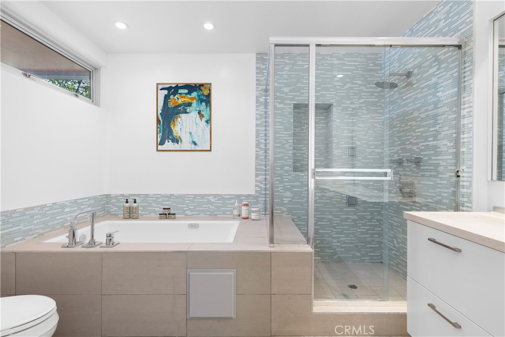 932 Manhattan Beach Boulevard, #B