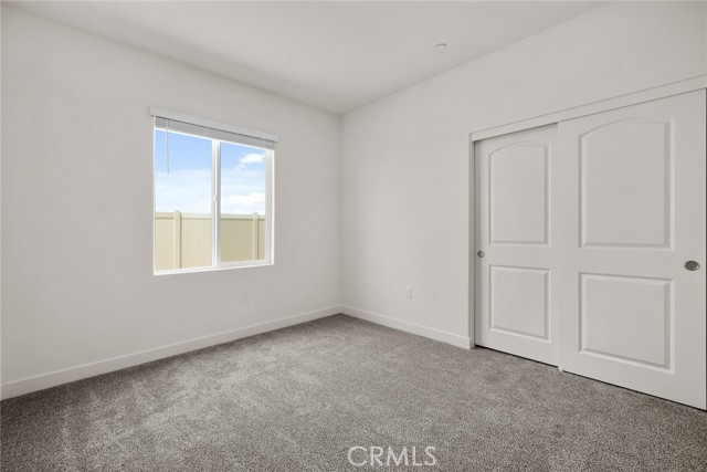 5 Bed Home for Sale in Apple Valley, California