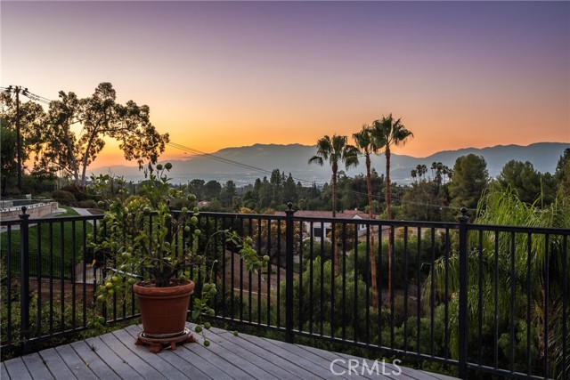 Image 40 of 60 For 30530 Sunset Drive