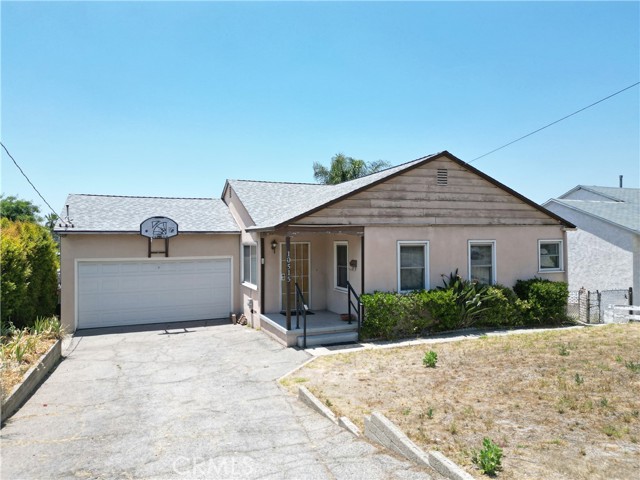 10515 Tujunga Canyon Boulevard, Tujunga CA: https://media.crmls.org/medias/e3174550-23a2-4d84-bbb6-b2e7acf7ad08.jpg