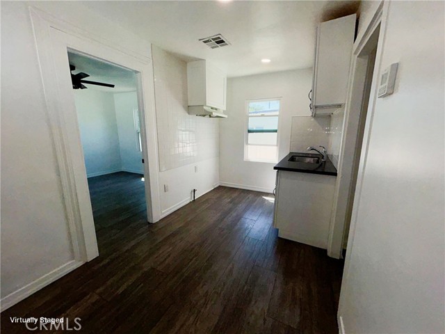 326 S Mcbride Avenue, Los Angeles CA: https://media.crmls.org/medias/e318053e-55f8-42bf-b8a8-36102ebf13da.jpg