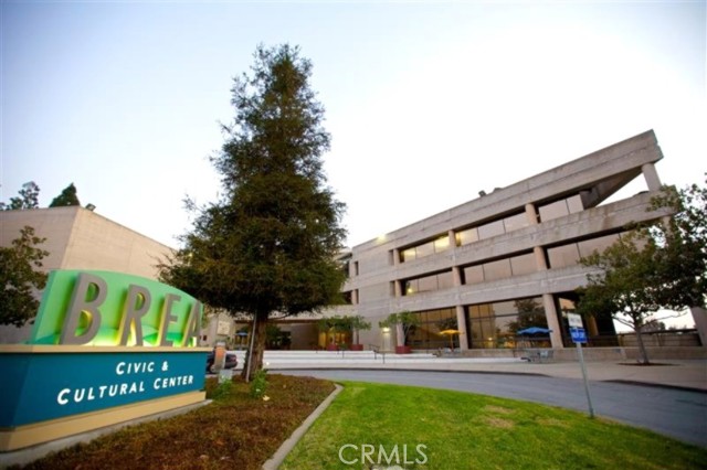 805 Vista Ct, Brea CA: https://media.crmls.org/medias/e3183bb4-7dc6-4612-bed9-d3eccf01108b.jpg