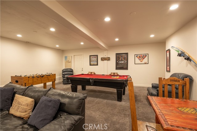 42143 Winter Park Drive, Big Bear Lake, CA 92315