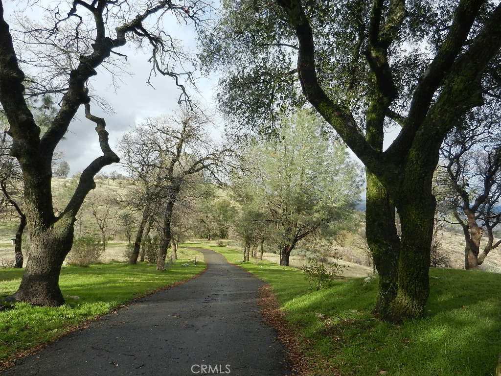 https://media.crmls.org/medias/e318a048-290d-4084-8ead-feffe418b561.jpg?preset=X-Large