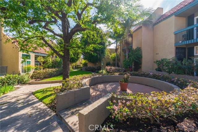 Detail Gallery Image 47 of 56 For 1016 Palo Verde, Long Beach,  CA 90815 - 2 Beds | 2/1 Baths