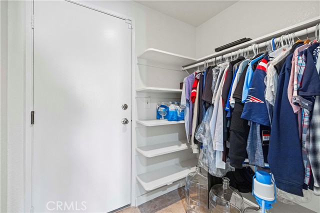 Detail Gallery Image 24 of 52 For 1555 Bershire Dr., Palmdale,  CA 93551 - 5 Beds | 3 Baths