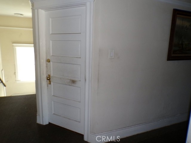 515 S Coronado Street, Los Angeles CA: https://media.crmls.org/medias/e319b105-ee92-46cf-b484-11c841829dd4.jpg