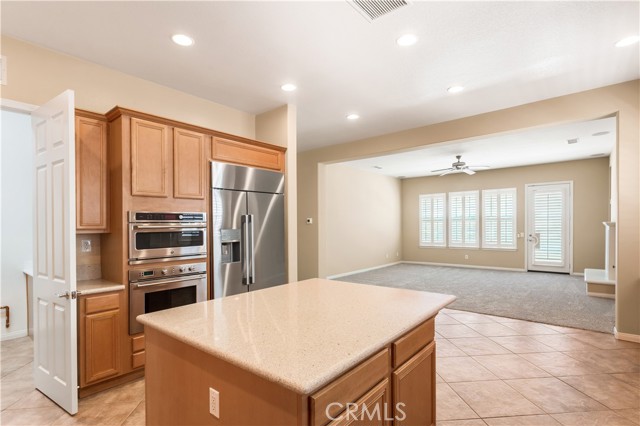Detail Gallery Image 13 of 50 For 35975 Murano St, Murrieta,  CA 92562 - 3 Beds | 3/1 Baths