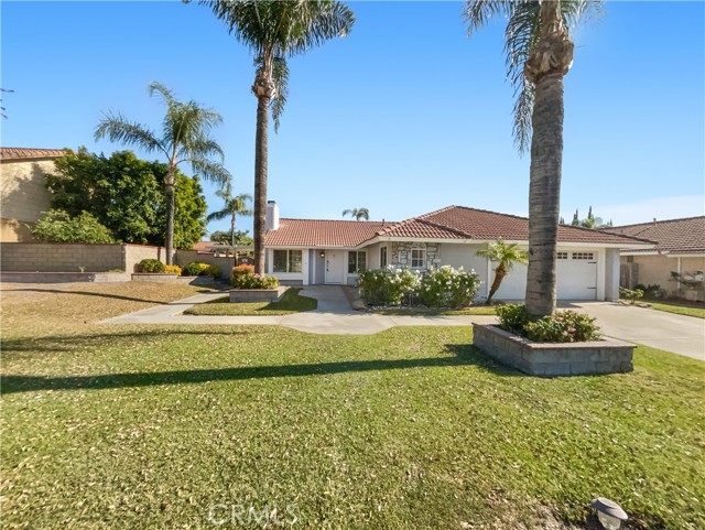 Detail Gallery Image 1 of 24 For 1035 N Maple Ave, Fontana,  CA 92336 - 3 Beds | 2 Baths