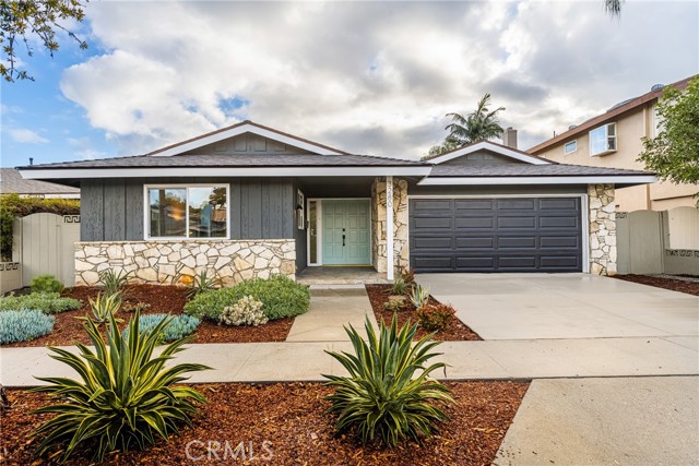 Detail Gallery Image 1 of 1 For 3280 Marna Ave, Long Beach,  CA 90808 - 3 Beds | 2/1 Baths