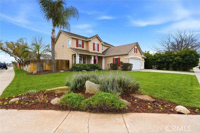 Detail Gallery Image 3 of 56 For 903 W Sandstone Ct, Hanford,  CA 93230 - 4 Beds | 3 Baths