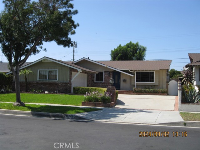 14743 La Capelle Rd, La Mirada, CA 90638